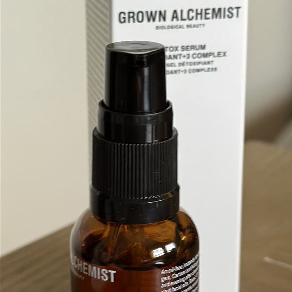 NEW $59 Grown alchemist Detox antioxidant +3 complex hyaluronic acid serum - Picture 3 of 7